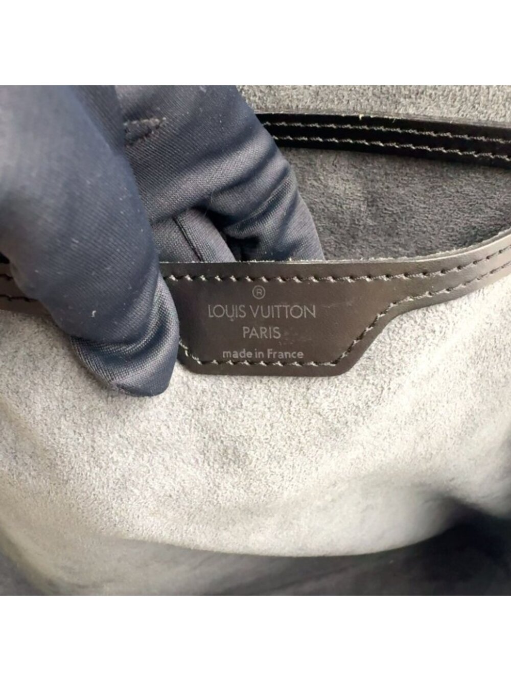 Louis Vuitton Gobelins Epi Noir Leather Black Backpack Gold - Picture 4 of 15